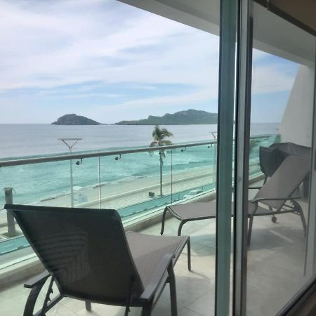 Hermoso Y Moderno Departamento Frente Al Malecon Con Preciosa Vista Al Mar 마사틀란 외부 사진