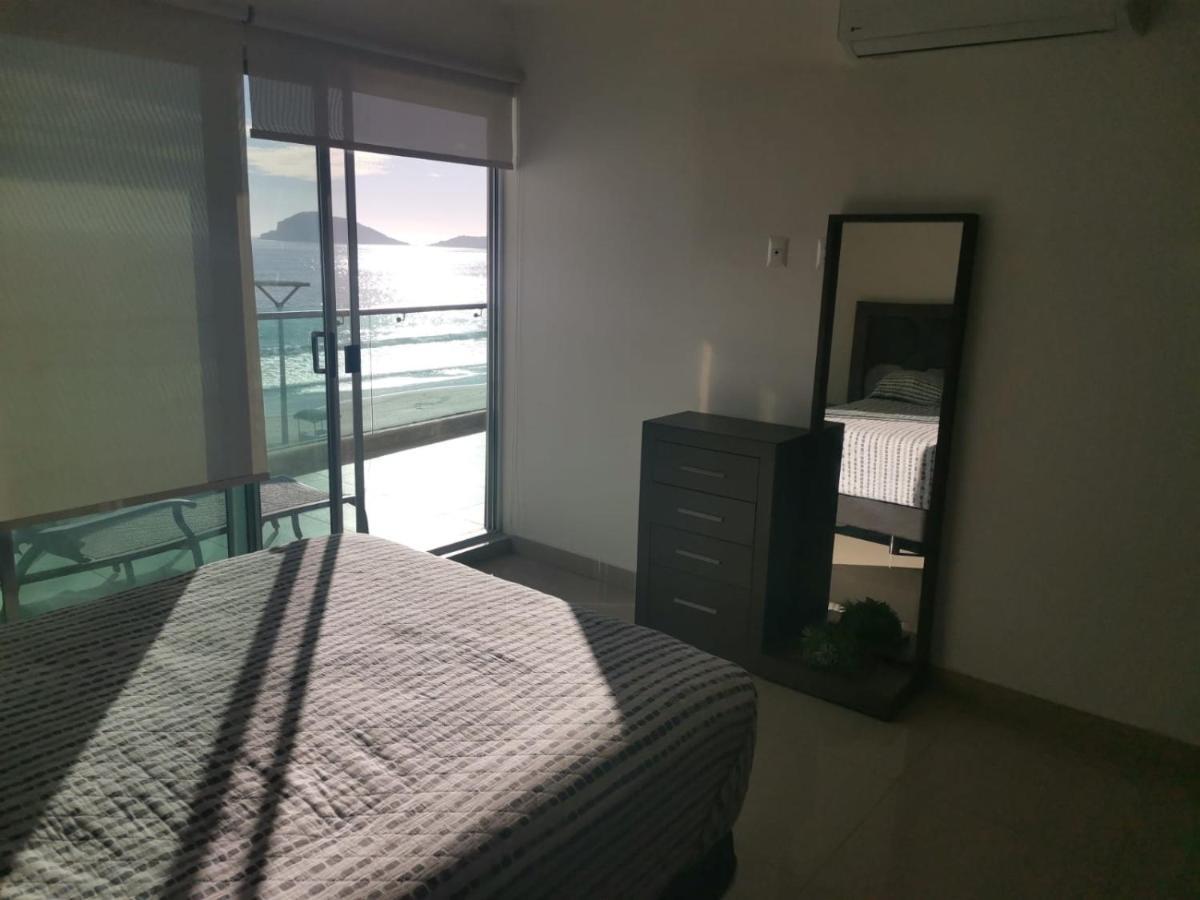 Hermoso Y Moderno Departamento Frente Al Malecon Con Preciosa Vista Al Mar 마사틀란 외부 사진